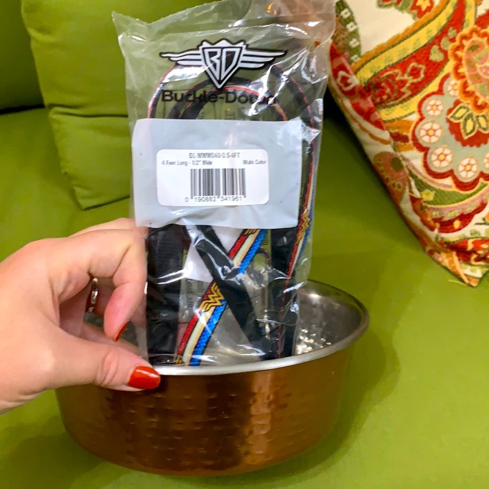 Copper dog bowl 4ft Wonder Woman leash